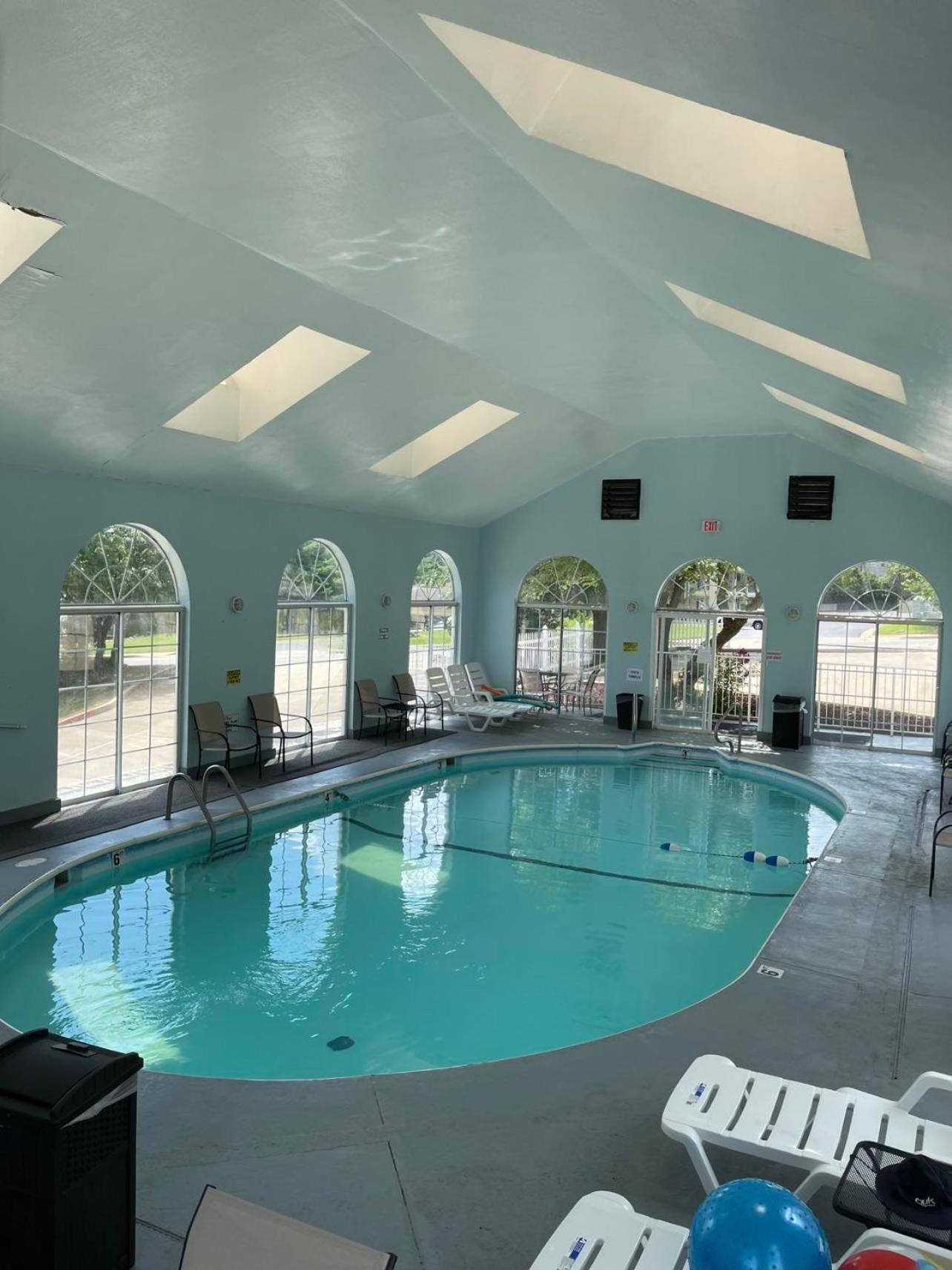 Carriage House Inn Branson Luaran gambar