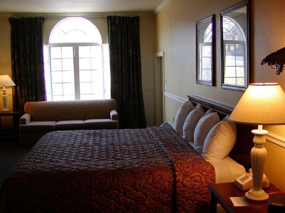 Carriage House Inn Branson Luaran gambar